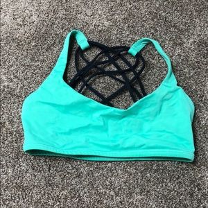 Lululemon sports bra